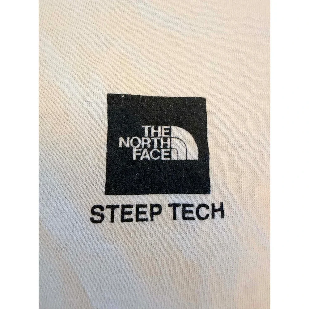 Vintage The North Face Steep Tech Skier T-Shirt Island Lake Lodge Fernie BC